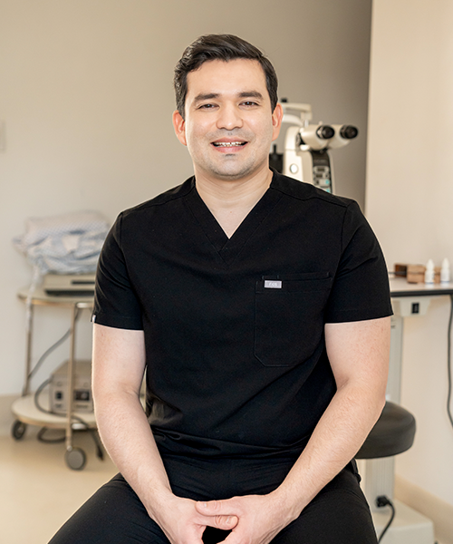 Dr. Abner Rivera Oftalmólogo